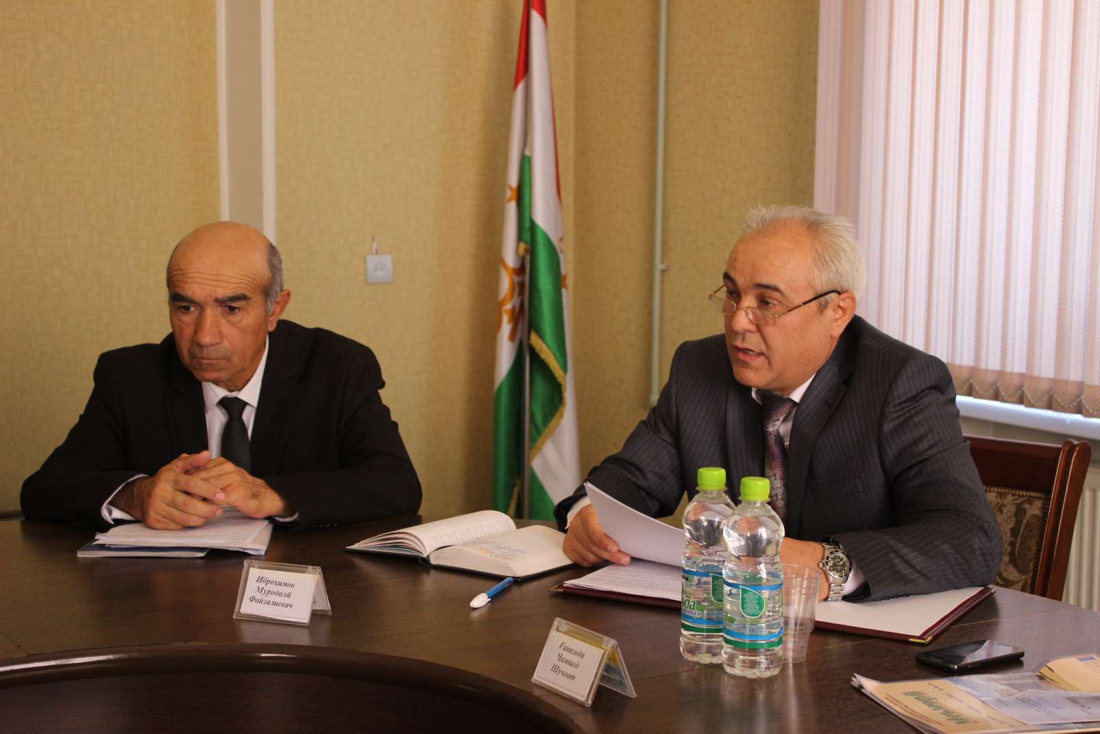 НАМОИШИ АСАРҲОИ ЭҶОДИИ ДОНИШҶӮЁН