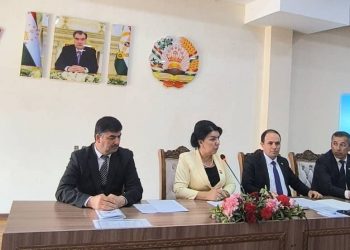 ИШТИРОКИ МУОВИНИ РЕКТОРИ ДОНИШКАДА ДАР СЕМИНАР-МАШВАРАТ ДАР ВИЛОЯТИ ХАТЛОН