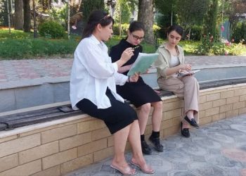 МОҲВОРАИ ҶАВОНОН ДАР ДОНИШКАДАИ ДАВЛАТИИ САНЪАТИ ТАСВИРӢ ВА ДИЗАЙНИ ТОҶИКИСТОН
