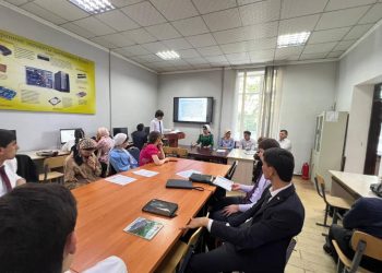 Маҳфили навбатии менеҷер ва барномасози ҷавон: