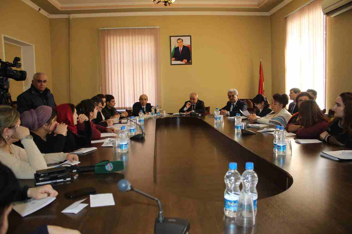 НИШАСТИ МАТБУОТӢ