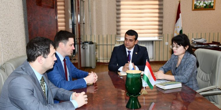 ВОХӮРИИ РЕКТОР БО РОҲБАРИ НАМОЯНДАГИИ «РОССОТРУДНИЧЕСТВО» ДАР ҶУМҲУРИИ ТОҶИКИСТОН