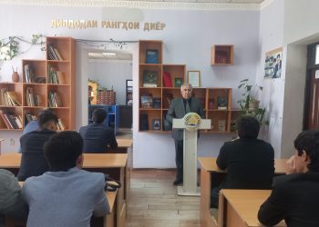 Пиряхҳои Тоҷикистон – манбаи захираҳои оби Осиёи Марказӣ