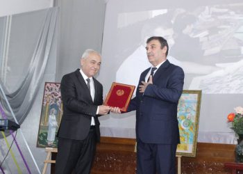 Конференсияи илмӣ – эҷодии “Таззоди рангҳо”