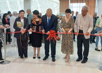 ИФТИТОҲИ НАМОИШИ ҶАШНИИ ОМӮЗГОРИ ДОНИШКАДА КАМОЛЗОДА ОЛИМ АЪЗАМ ДАР ОСОРХОНАИ МИЛЛИИ ТОҶИКИСТОН