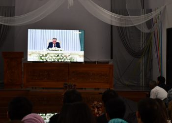 ТАМОШОИ ДАСТАҶАМЪОНАИ ДАРСИ СУЛҲ ДАР ДОНИШКАДА