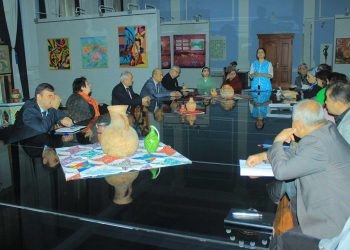 Мизи мудаввар оид ба «Ҷамъбасти намоишҳои устодони санъат ва шогирдони онҳо «Аз Наврӯз то Наврӯз»